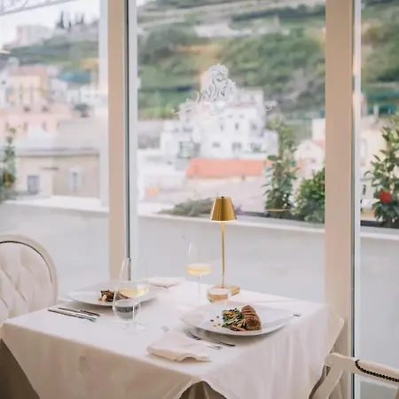 Palace Hotel