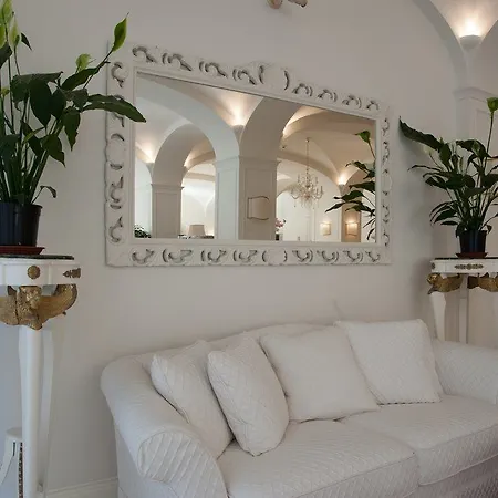 Palace Minori