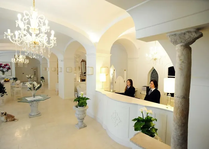 فندق Palace
